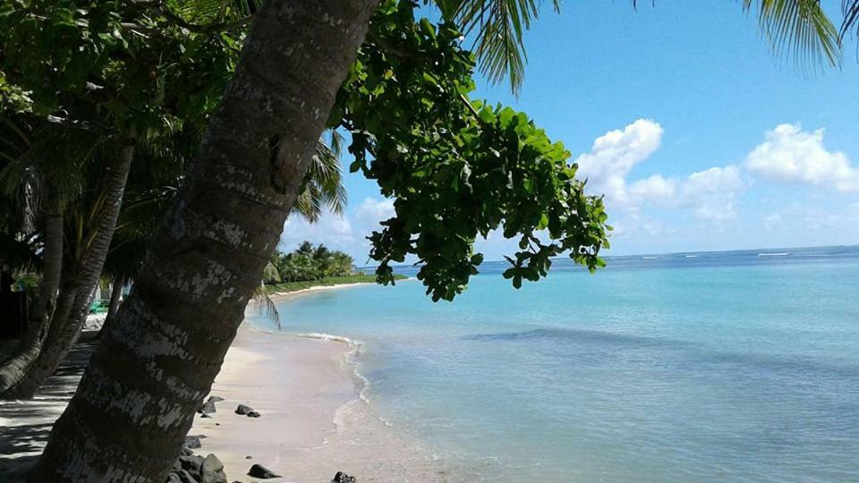 Manase Vacation Beach Fales酒店 外观 照片